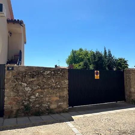 El Hondon Del Lugar 2 Apartment